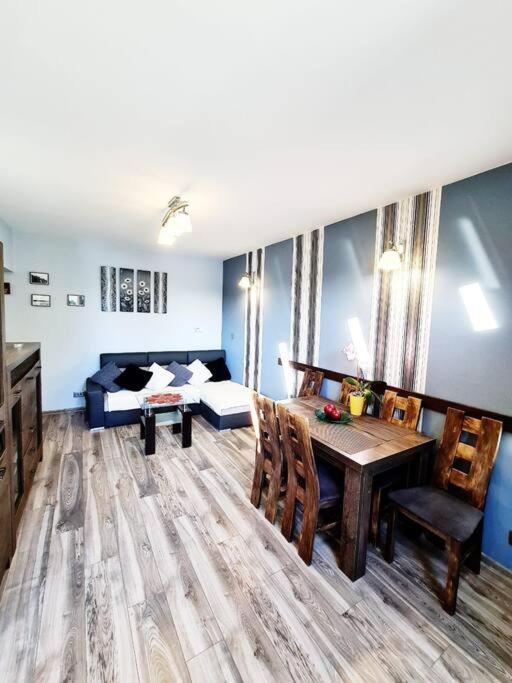 Mikolajki Apartament Miedzy Mostami Dış mekan fotoğraf